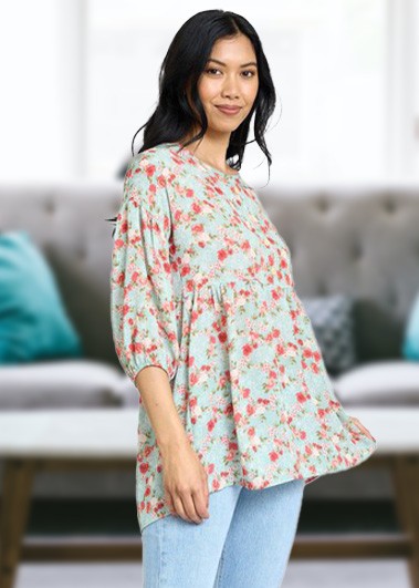 lightweight Button Accent Ditsy Floral Tunic